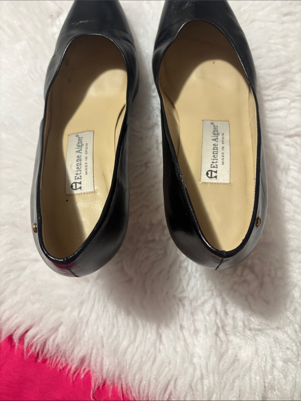 Etienne Aigner Black Leather Pointed-Toe Pumps - Picture 4 of 7